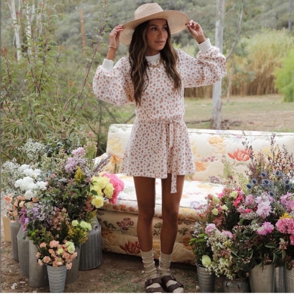 NEW Bandier x Sincerely Jules Dahlia Sweatshirt Dress / Long Sleeve, Floral / M